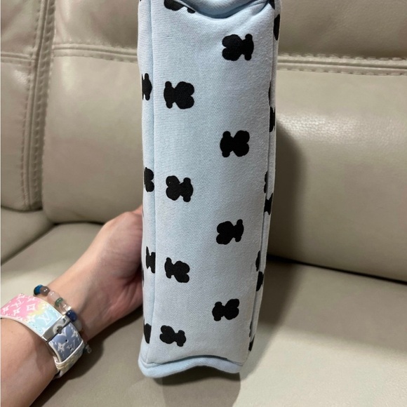 Tous Toiletry Pouch - Picture 5 of 6